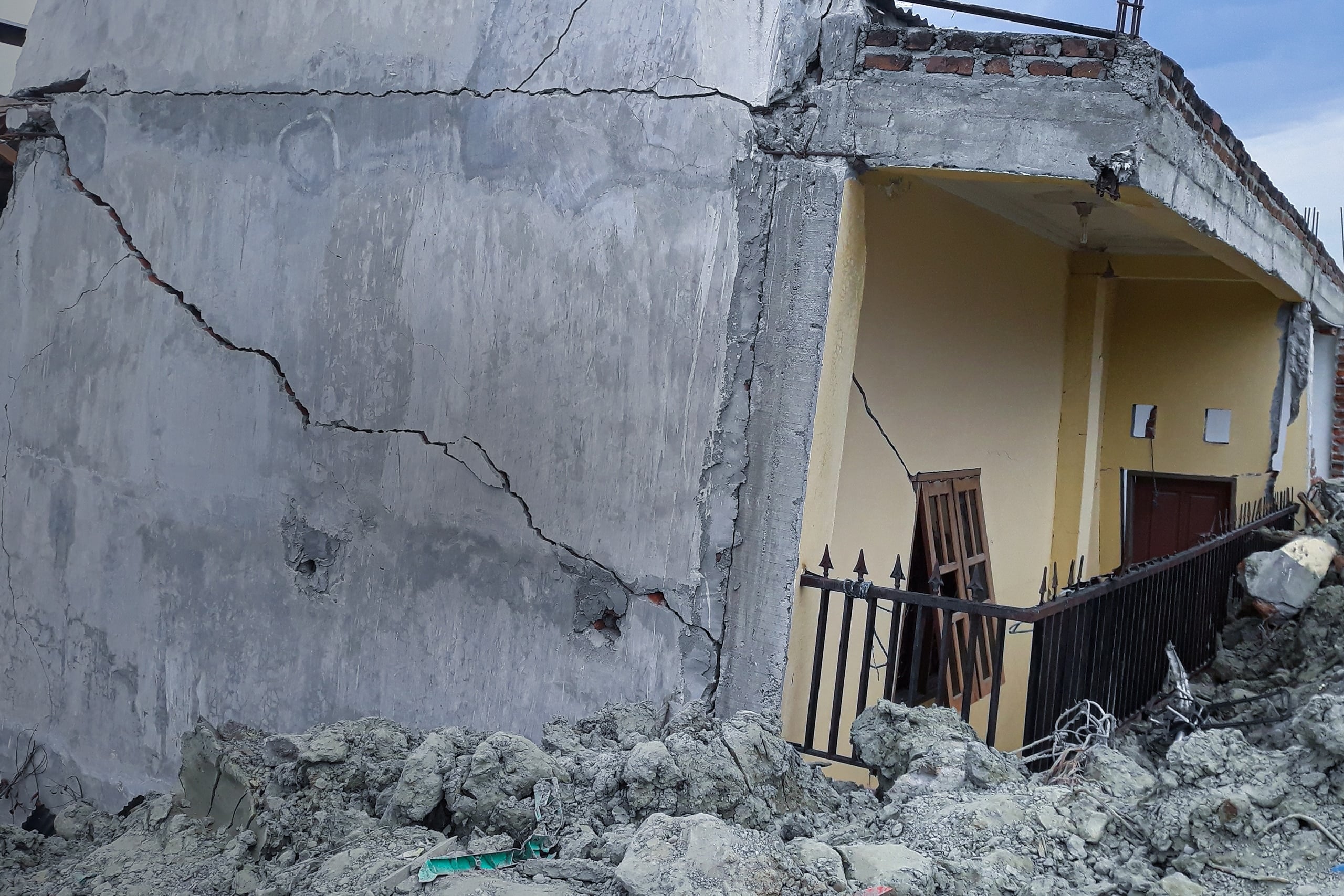 Indonesia Earthquake Emergency Appeal